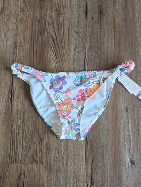 Nwt Sundazed Floral Bikini Bottoms  White with Multicolor Flowers Size Medium